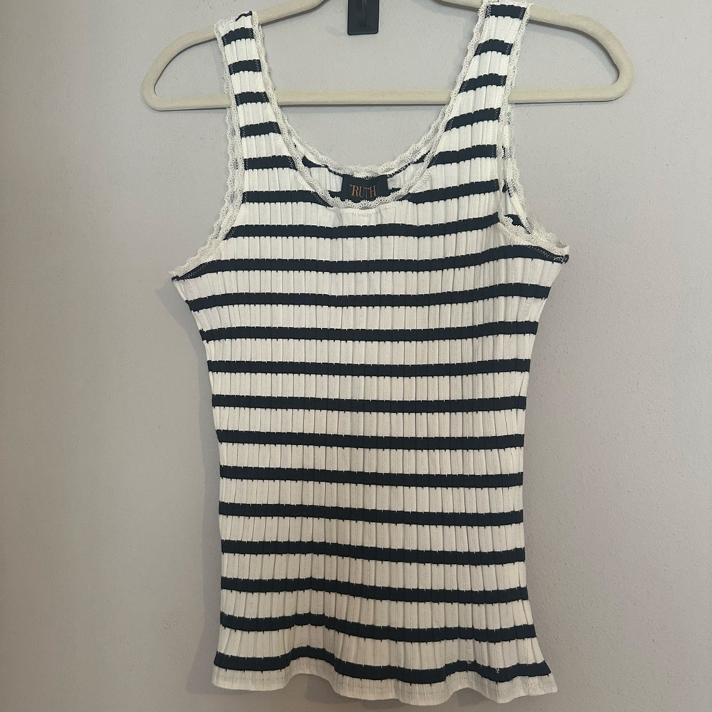 Truth by Republic M Striped Ribbed Tank Top women's White Black stretch - Picture 3 of 11